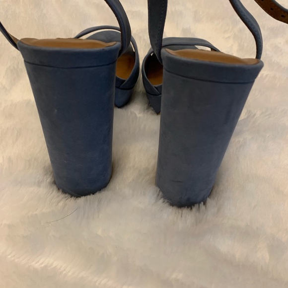 Trust Platform Sandals - Picture 6 of 6